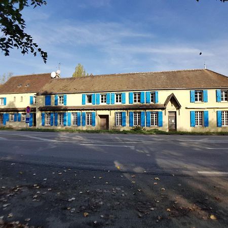 Chambres D'Hotes Et Gite Delia Villeroy  Buitenkant foto